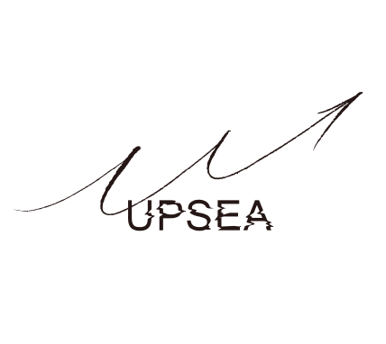 UPSEAメインロゴTシャツ~ with Ayaka Fuchigami ~ - UPSEA